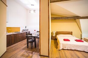 Aparthotel na Mytniy