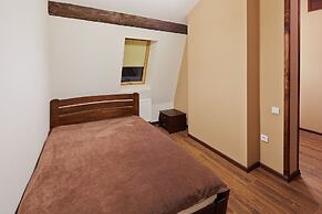 Aparthotel na Mytniy