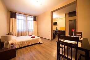 Aparthotel na Mytniy