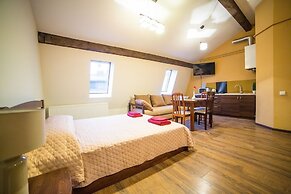 Aparthotel na Mytniy