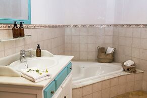 Curolla Petit Hotel
