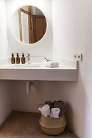 Curolla Petit Hotel