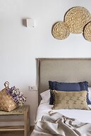Curolla Petit Hotel
