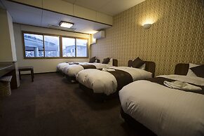 Nomad Hakuba