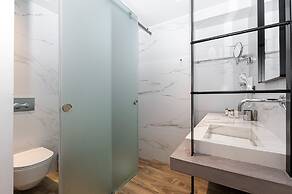 Dom Boutique Hotel