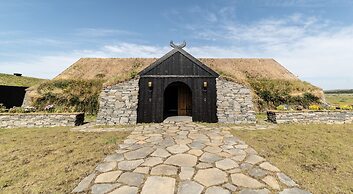Torfhús Retreat