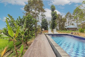 Mandhasativa Homestay