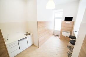 Smart Apartment Kulisha 29v
