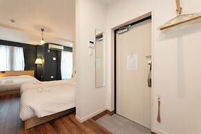 e-stay namba