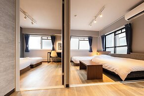 e-stay namba