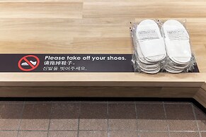 e-stay namba