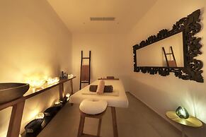 Secret View Hotel