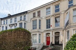 Ford Park Apartment