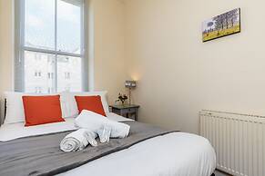Ford Park Apartment