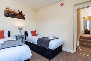 Ford Park Apartment