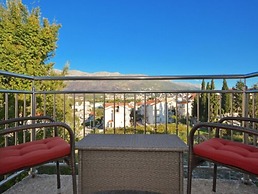 Lobster Apartments