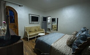 Hotel Ziryab