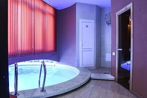 Antika Hotel