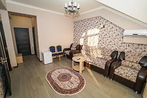 Antika Hotel