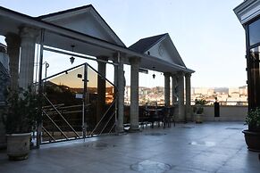Antika Hotel
