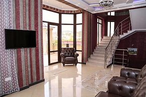 Antika Hotel