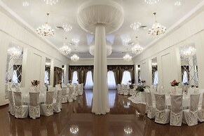 Hotel Anzhelika