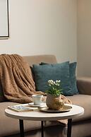 Urban Nest - Suites & Apartments