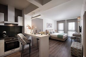 Urban Nest - Suites & Apartments