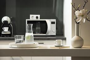 Urban Nest - Suites & Apartments
