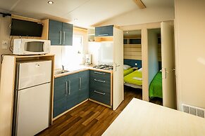 Camping des Rives des Corbieres