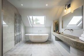 Elements Lodges