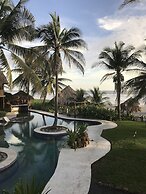 Tortuga Village