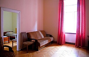 Apartment Svobody 10