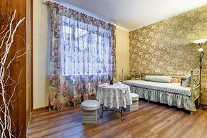 Apartment Virmenska 14