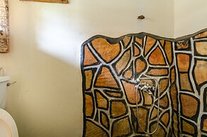 Kingfisher Safaris Resort Hotel