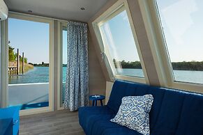 Marina Azzurra Resort