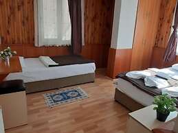 Otel Mustafa