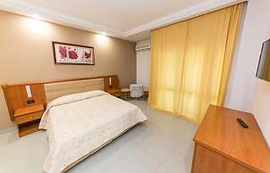 Western Star Hotel