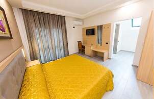 Western Star Hotel