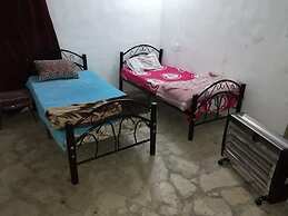 Trajan Guest House - Hostel