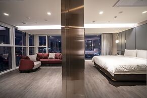 Lavalse Hotel