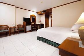 Kata Sun Beach Hotel