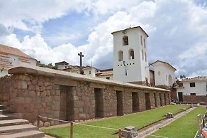 Alpaca Lodge