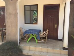 Acacia Tree Apartments