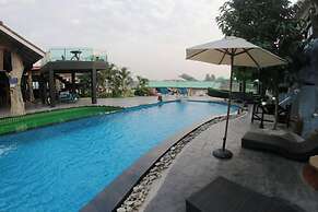 Suwanna Riverside