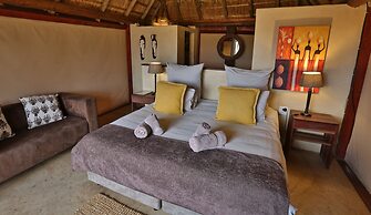 Mangwa Valley Game Lodge & Spa