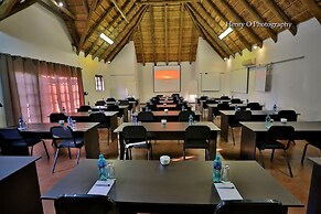 Mangwa Valley Game Lodge & Spa