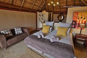 Mangwa Valley Game Lodge & Spa