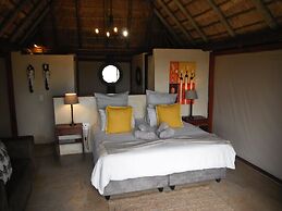 Mangwa Valley Game Lodge & Spa