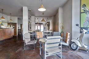 Hotel Montmar